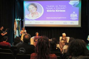 Palestra com Glória Kirinus debate literatura e educação